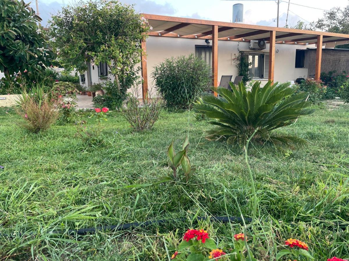 Chrissi'S House With Garden And Sea View Zerviana Villa Kissamos Exterior photo